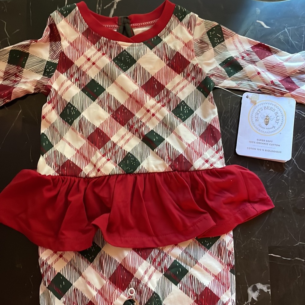 Burts Bees Baby Christmas pajamas size 3-6 months baby girl brand new with tags - Picture 2 of 9